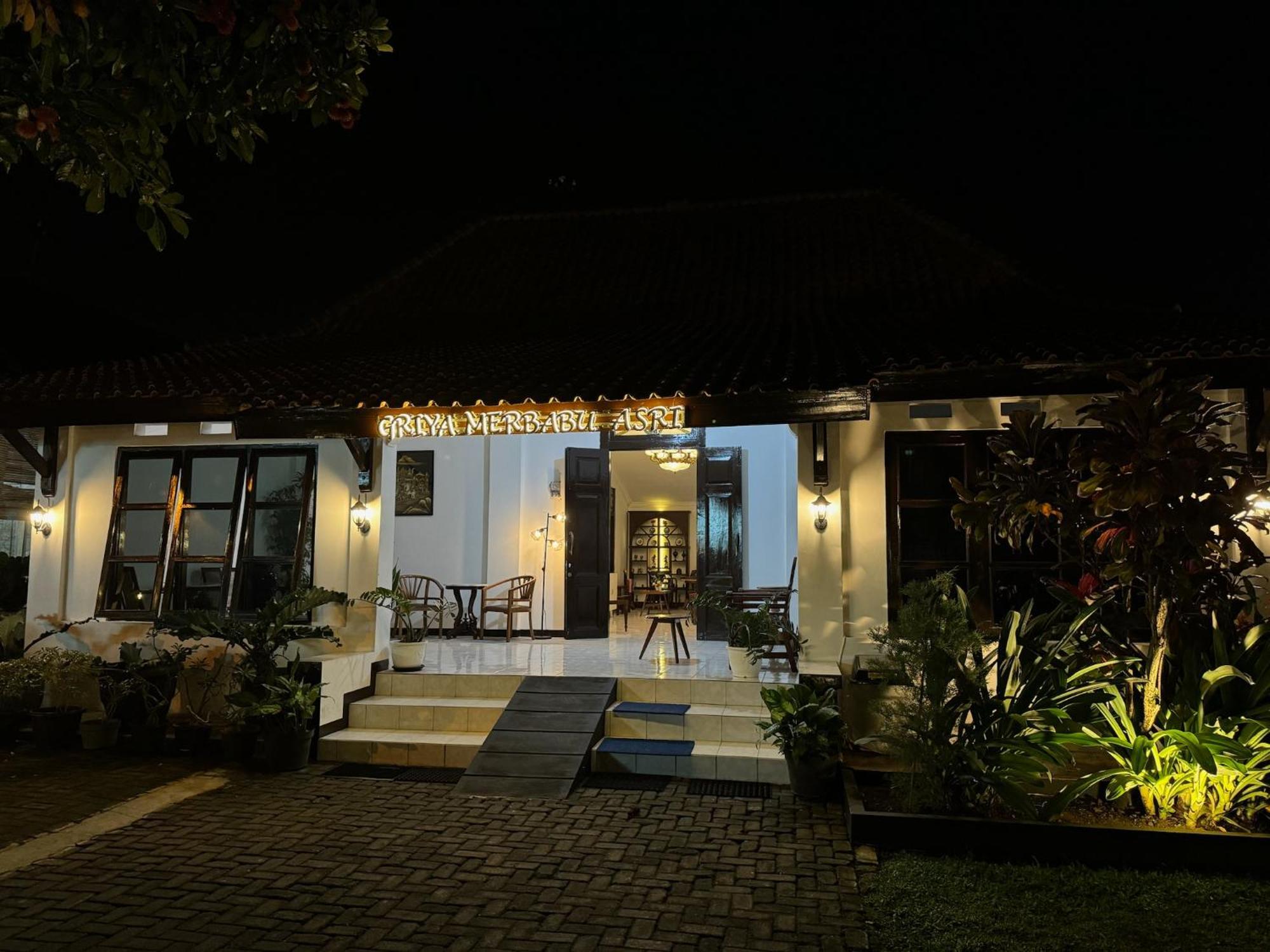 Griya Merbabu Asri Homestay سالاتيغا المظهر الخارجي الصورة